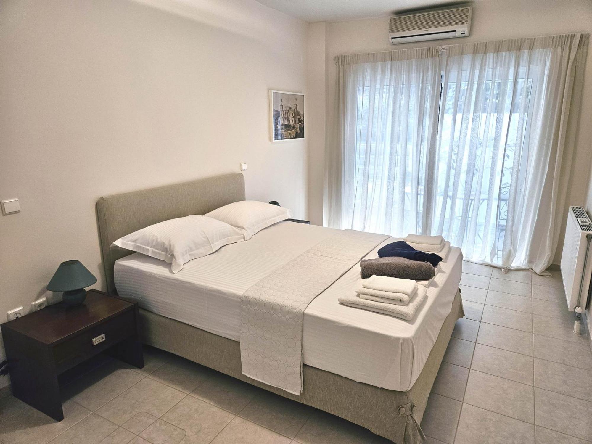 Lagonisi Beach House Kalivia Thorikou Rom bilde